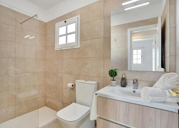 Apartment Recently Renovated, With Views, Barbecue And Outdoor Shower Caleta De Fuste